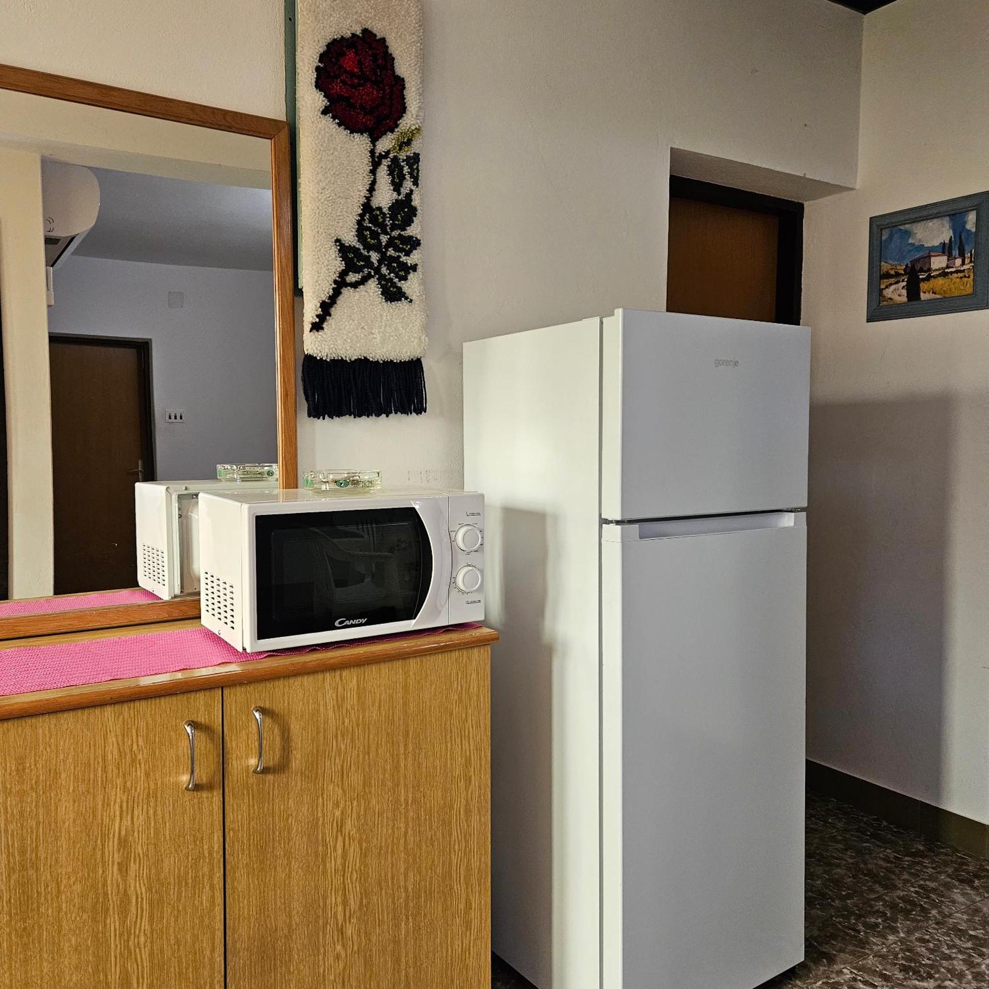 Apartman Agava Njivice Eksteriør billede